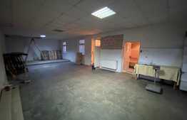 Spatiu comercial, 100 mp, zona Bariera Valcii