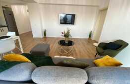 Apartament 3 camere, decomandat, lux, prima inchiriere, zona Calea Severin