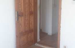 Apartament 4 camere, parter, zona 1 Mai! Investitie!