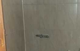 Apartament 4 camere, parter, zona 1 Mai! Investitie!