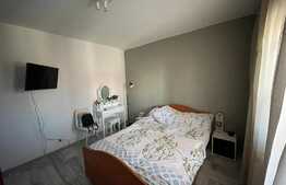 Apartament 3 camere decomandat, etaj intermediar, zona Liceul Tudor Arghezi