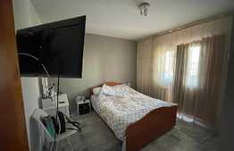 Apartament 3 camere decomandat, etaj intermediar, zona Liceul Tudor Arghezi