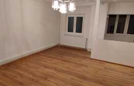 Ocazie! Apartament cu 3 camere decomandat, etaj intermediar, zona Mc'Donalds