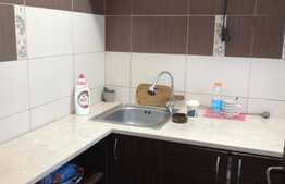 Apartament cu 3 camere, semidecomandat, etaj intermediar, zona Gradinita Elena Farago, Valea Rosie