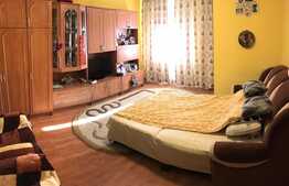 Apartament 3 camere, decomandat, 72.6 mp utili