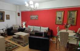Apartament de 4 camere, 90 mp, decomandat, zona Universitatii, Ultracentral! 