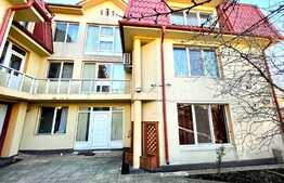 Casa central, 326 mp, perfecta pentru policlinica sau locuinta personala!