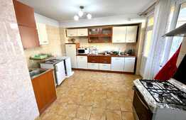 Casa central, 326 mp, perfecta pentru policlinica sau locuinta personala!