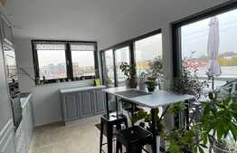 Apartament 3 camere, 120 mp, lux, terasa si piscina, zona 1 Mai 