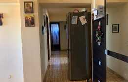 Apartament 4 camere, decomandat, zona Posta Rovine!