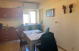 Apartament 4 camere, decomandat, zona Posta Rovine!