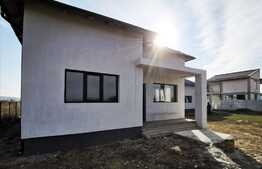 Oferta! Casa 102 mp utili cu 800 mp teren, Simnicu de Sus!