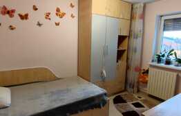 Apartament 4 camere, etaj intermediar, pe Insula 1 Mai