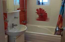 Apartament 4 camere, etaj intermediar, pe Insula 1 Mai