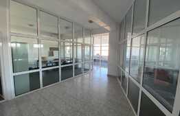 Spatiu de birouri, 2000 mp, zona Metal Lemn