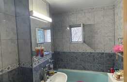 Apartament 3 camere, 62 mp, zona Sarari