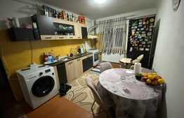 Apartament 2 camere, decomandat, 50 mp, zona Consul 