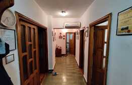 Apartament, 3 Camere, 2 Bai, Rovine Etaj3 Decomandat