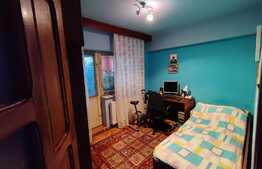 Apartament, 3 Camere, 2 Bai, Rovine Etaj3 Decomandat