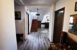 Casa deosebita, 142 mp, partial mobilata, Ghercesti!