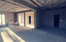 Vila Victoriana la cheie, 240 mp construiti, 370 m teren, zona Sucpi!