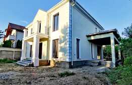 Vila Victoriana la cheie, 240 mp construiti, 370 m teren, zona Sucpi!