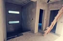 Vila Victoriana la cheie, 240 mp construiti, 370 m teren, zona Sucpi!