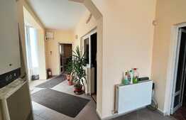 Casa pretabila pentru spatiu de birouri, 150 mp, zona Brazda