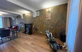 Casa 200 mp, pretabila Restaurant, parcare privata, zona centrala
