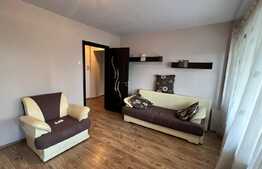 Apartament 3 camere, modern, scara interioara, zona Centrala