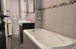 Apartament 3 camere, modern, scara interioara, zona Centrala