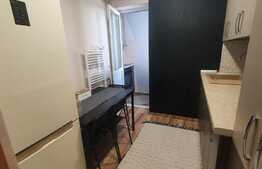 Apartament 2 camere, decomandat, zona Garii