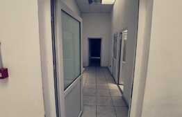 Cladire Comerciala 2200 mp si 3013 mp teren, stradala, zona Banie!