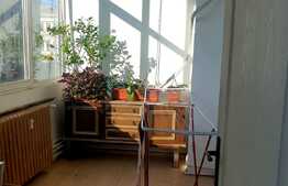 Spatiu comercial, salon de infrumusetare, la cheie, Ultracentral!