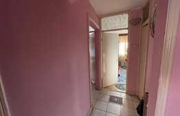 Apartament 3 camere, decomandat, 62,5 mp utili, zona Segarcea