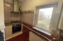 Apartament de vanzare, 2 camere, 55 mp, mobilat, zona Confectii