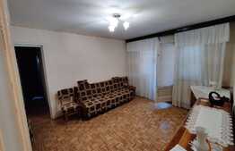 Apartament 3 camere Etaj 3 Craiovita