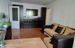 Apartament cu 3 camere, etaj intermediar, zona Orizont