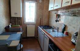 Apartament cu 3 camere, etaj intermediar, zona Orizont