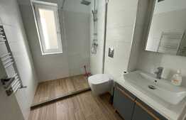 Apartamen de lux, 2 camere, bloc nou,  Decebal Residence, loc de parcare privat, centrala proprie