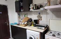 Camera de camin cu baie proprie, parter, zona Popeci Lapus