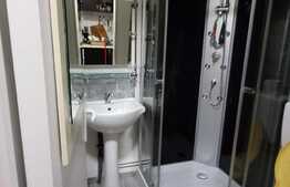 Camera de camin cu baie proprie, parter, zona Popeci Lapus