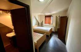 Casa boiereasca bine intretinuta, 650 mp, 800 mp teren, Central!