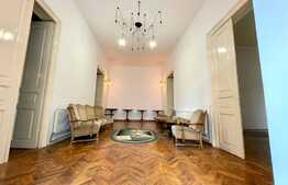 Casa boiereasca bine intretinuta, 650 mp, 800 mp teren, Central!