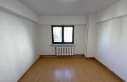 Apartament 3 camere, 80 mp, pretabil spatiu birouri, zona Ultracentrala