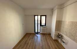 Apartament 3 camere, 80 mp, pretabil spatiu birouri, zona Ultracentrala
