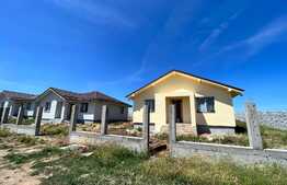 Case individuale la cheie, 115 mp, 460 mp teren, Carcea