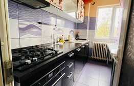 Apartament 3 camere, 70 mp, mobilat si utilat, zona Rovine