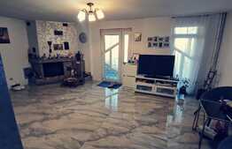 Casa de 170 mp, 2250 mp teren intravilan si livada, la 10 minute de oras!