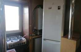 Apartament 3 camere, decomandat, zona Mall